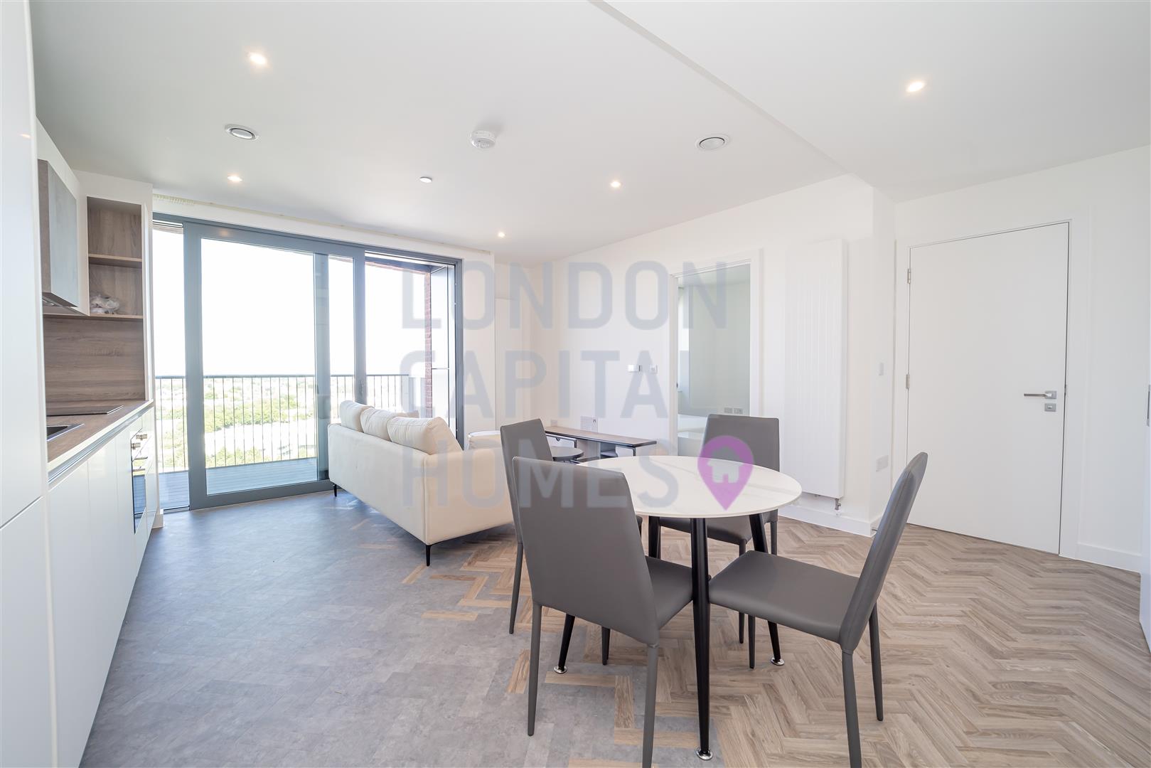 1 bed property in Skyline Apartments, 11 Makers Yard, London